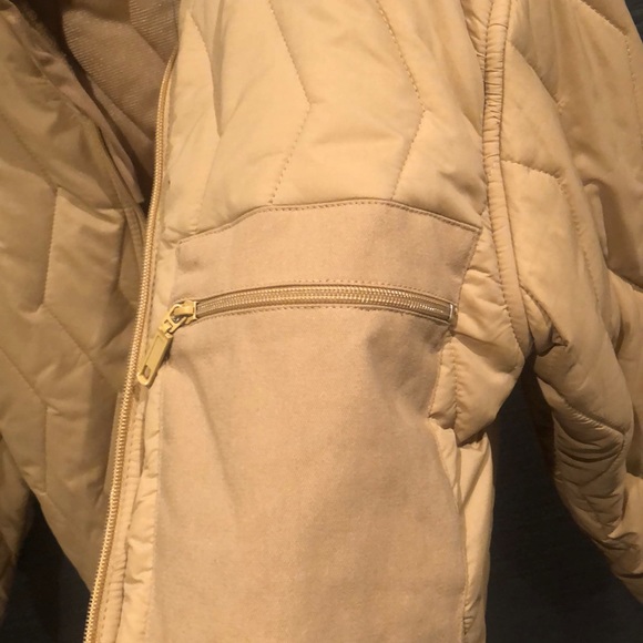 URBAN OUTFITTERS BDG TAUPE QUILTED JACKET SMALL - Picture 2 of 7